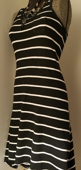 Express - Tank Top High-low dress - Picture 2 of 8